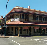 The Lion Hotel - South Australia Travel