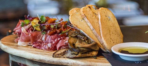 Six Acres - South Australia Travel 3