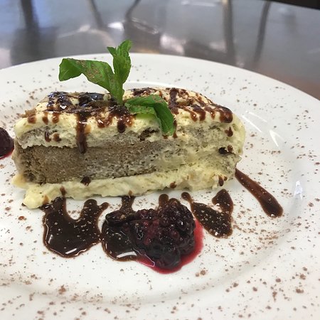 Dino's Cafe - South Australia Travel 0
