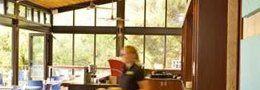 Lush Coffee Lounge - South Australia Travel 8