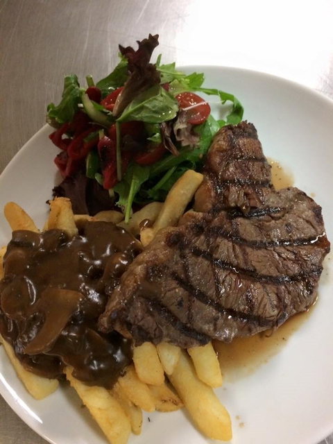 Clippers Bar & Grill - South Australia Travel 3