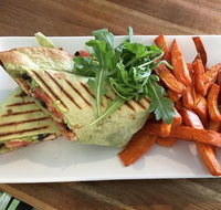 Coogle Cafe  Garden - South Australia Travel