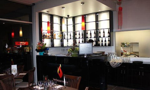 Swings & Roundabouts Cellar Door & Restaurant - South Australia Travel 5