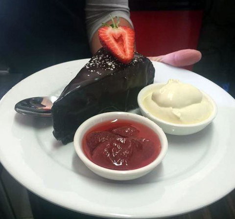 The Apple Tree Cafe - South Australia Travel 9