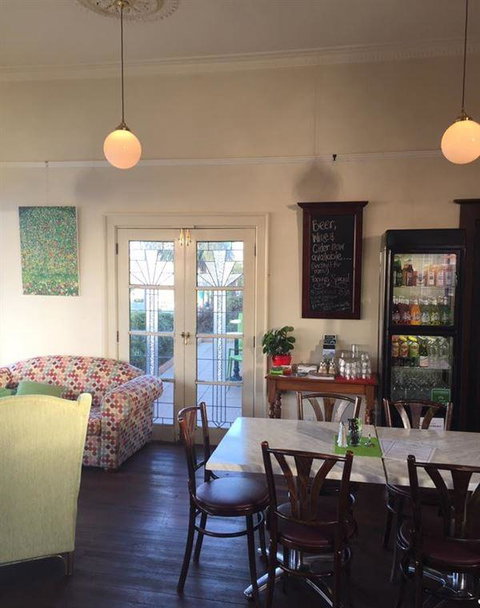 The Apple Tree Cafe - South Australia Travel 8