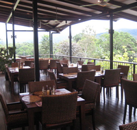 Highlander Tavern Restaurant  Bar - South Australia Travel