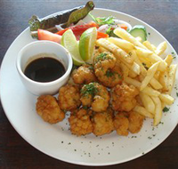 Beachfront Hotel - South Australia Travel