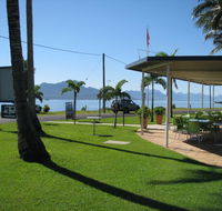 Cardwell Beachcomber Motel  Tourist Park - South Australia Travel