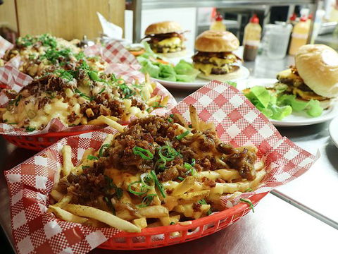 Easy Street Diner - South Australia Travel 0