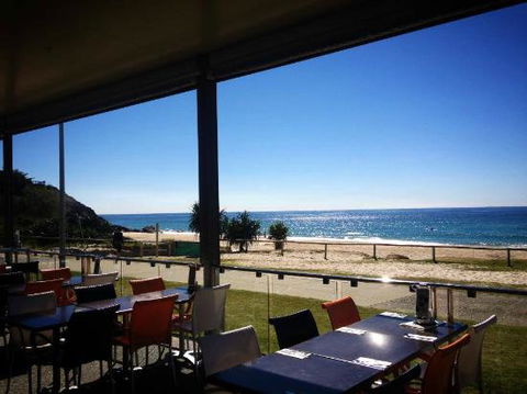 North Burleigh Surf Life Saving Club - South Australia Travel 0