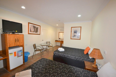 Comfort Inn–Rose Motel - South Australia Travel 1