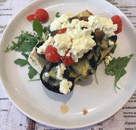 2 Fat Blokes Gourmet Kitchen - South Australia Travel