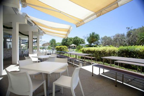 SurfAir Beach Hotel - South Australia Travel 4