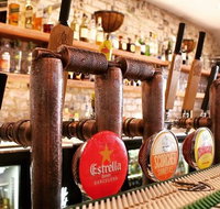 The Sticky Wicket Bar - South Australia Travel