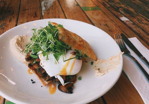 EAT LOVE PIZZA - South Australia Travel 2