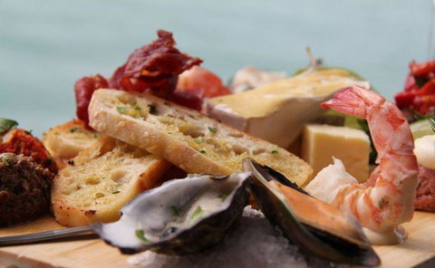 Taylors Waterfront Restaurant & Function Centre - South Australia Travel 14