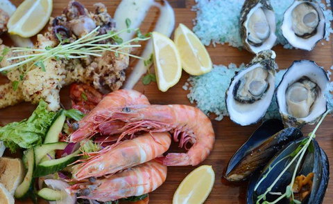 Taylors Waterfront Restaurant & Function Centre - South Australia Travel 15