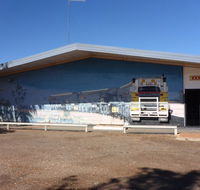 Threeways Roadhouse Dining - South Australia Travel