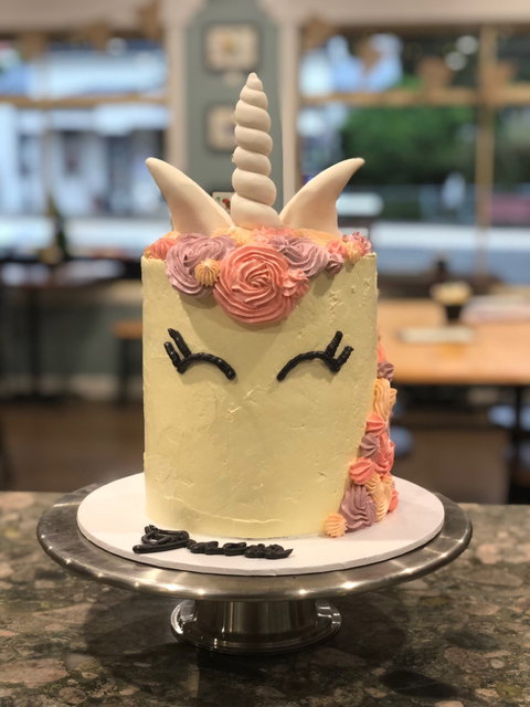 Moon Lily Kitchen And Cakes - South Australia Travel 1
