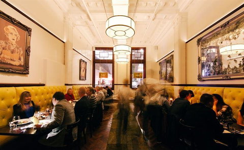 The Trustee Bar & Bistro - South Australia Travel 11