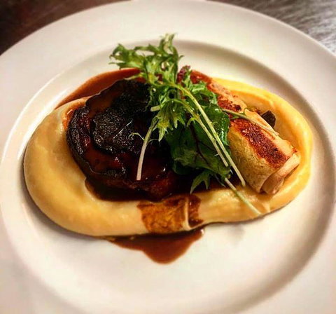 The Trustee Bar & Bistro - South Australia Travel 8