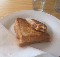 Smoult's Continental Deli - South Australia Travel