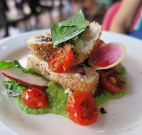 Bassendean Hotel - South Australia Travel