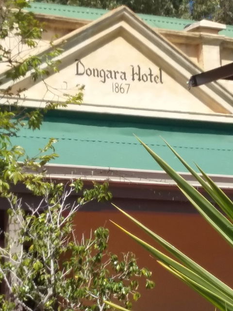 Dongara Hotel - South Australia Travel 1