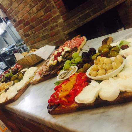 Napoli Pizzeria - South Australia Travel 0