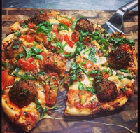 Amigo's Pizzeria - South Australia Travel
