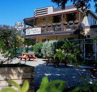 The Uraidla Hotel - South Australia Travel