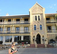 Piccadilly Restaurant - South Australia Travel