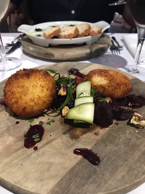 C'est Bon Restaurant Francais - South Australia Travel 5