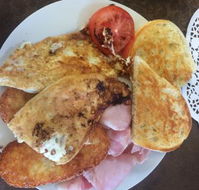 Ally's On Kingaroy Street - South Australia Travel