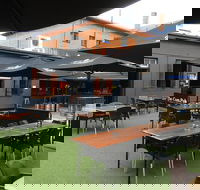 Commercial Hotel - South Australia Travel