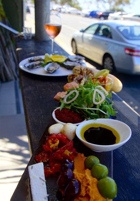 Pine & Bamboo Chinese Restaurant - South Australia Travel 22