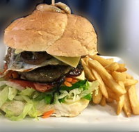 Enigmas Cafe Restaurant - South Australia Travel