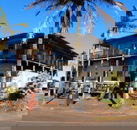 Peeramon Hotel - South Australia Travel