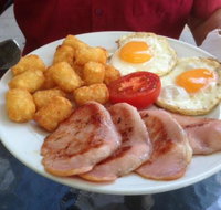 Smiley Piggy Cafe - South Australia Travel