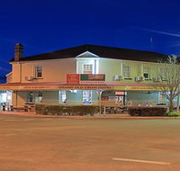 Grand Old Crow Hotel - South Australia Travel
