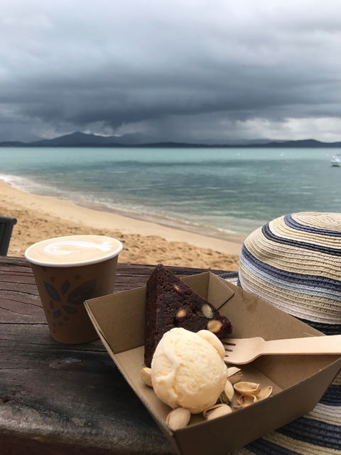 Sunset Bar Dunk Island - South Australia Travel 3