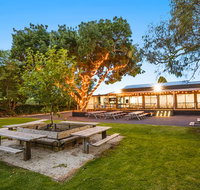 Batesford Hotel - South Australia Travel