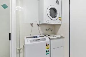 The Coffee House Apartments & Bistro - South Australia Travel 11