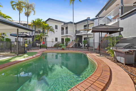 The Coffee House Apartments & Bistro - South Australia Travel 13