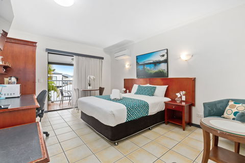 The Coffee House Apartments & Bistro - South Australia Travel 16