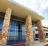 Wyndham Resort Torquay - South Australia Travel
