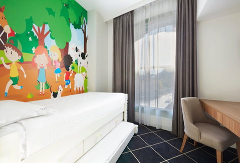 Holiday Inn Darling Harbour - South Australia Travel 6