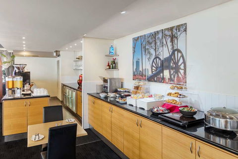 Nesuto Mounts Bay Perth Apartment Hotel - South Australia Travel 9