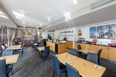 Nesuto Mounts Bay Perth Apartment Hotel - South Australia Travel 10