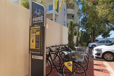 The Peninsula Riverside Apartments - South Australia Travel 13